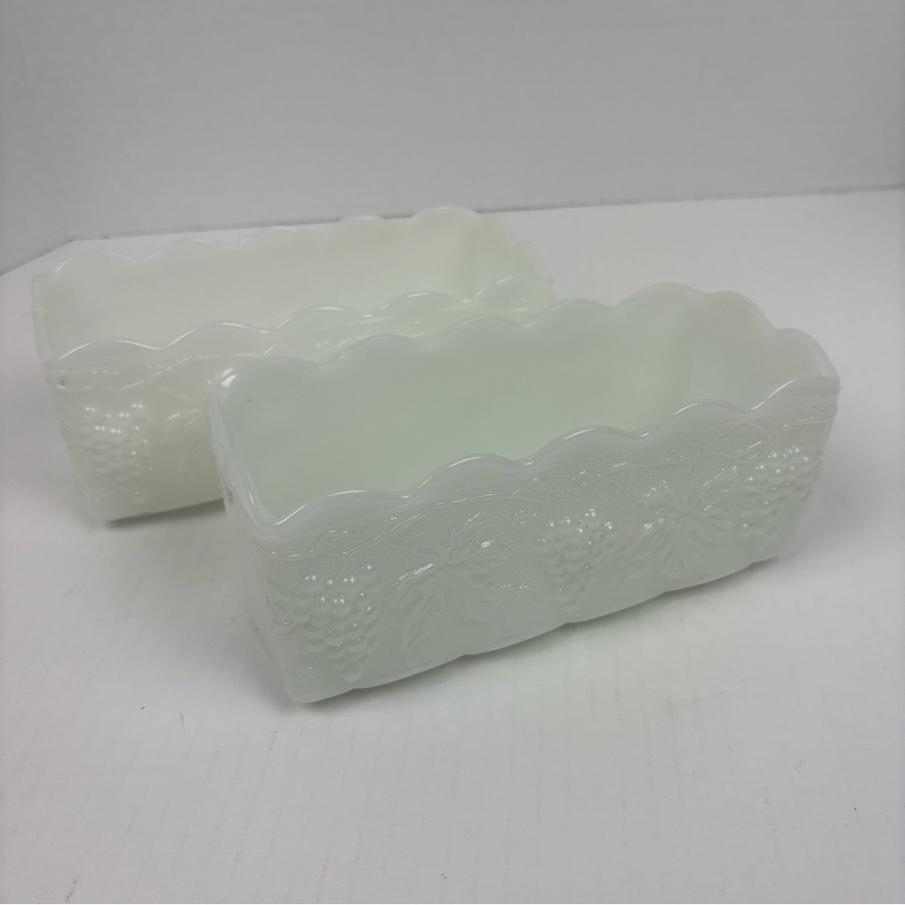 Vintage Anchor Hocking Fire King Milk Glass Planters Grape Vines Mid Century